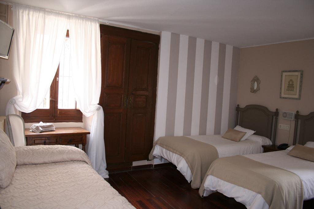 Hotel Boutique Balaitus Sallent de Gállego Buitenkant foto