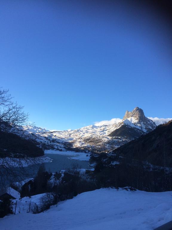 Hotel Boutique Balaitus Sallent de Gállego Buitenkant foto